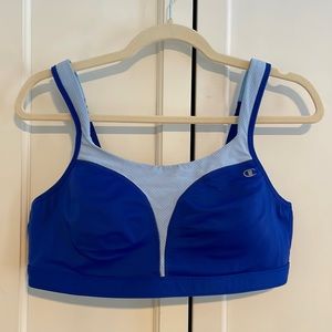 Champion Sport Comfort sports bra size 40 C, used once, excellent condition.